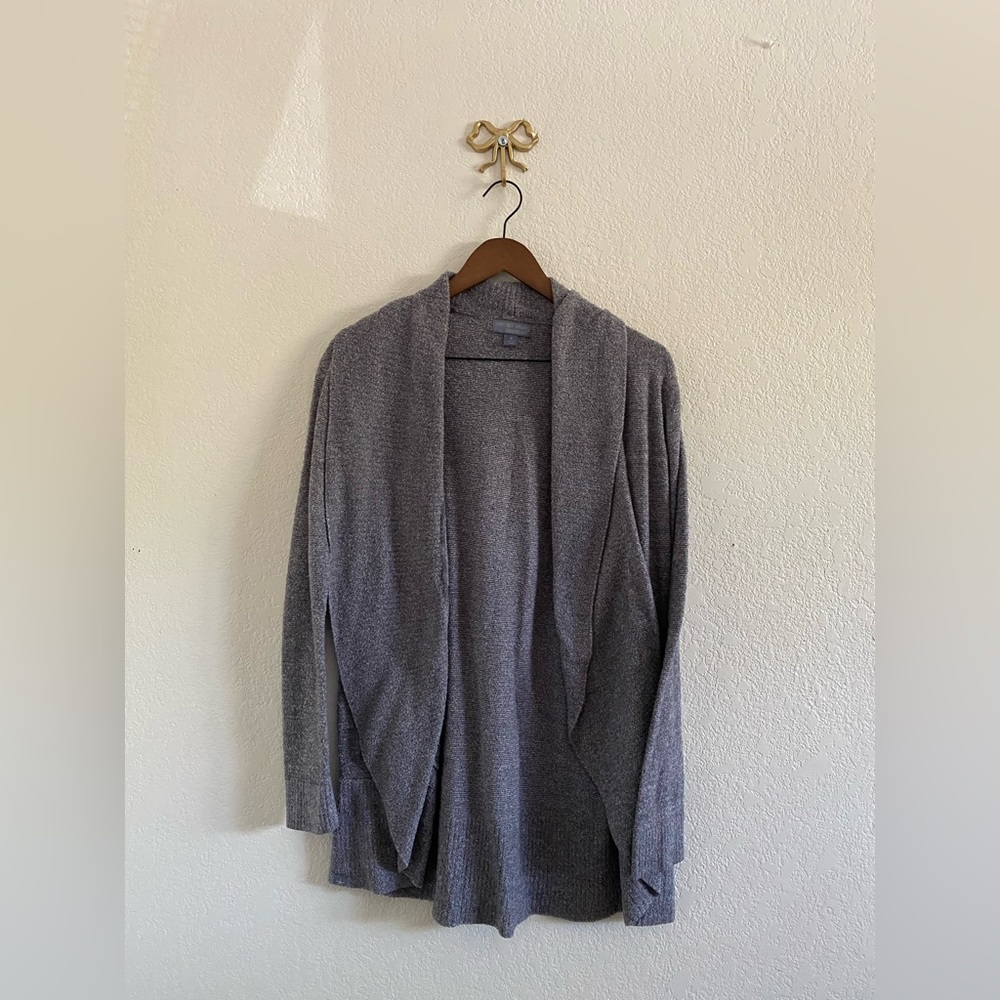 Barefoot Dreams Size Medium Cozychic Light Circle Cardigan 452 Gray